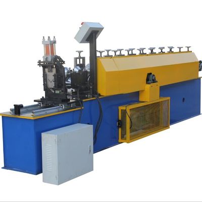 เครื่องขึ้นรูปแผงผนังลูกปัดมุม 5.5KW 20m / นาทีตัดไฮดรอลิก