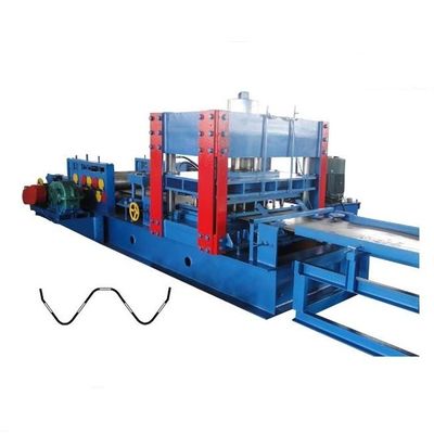 เครื่องขึ้นรูปม้วนตะเข็บยืน 15m / นาที 5.5KW