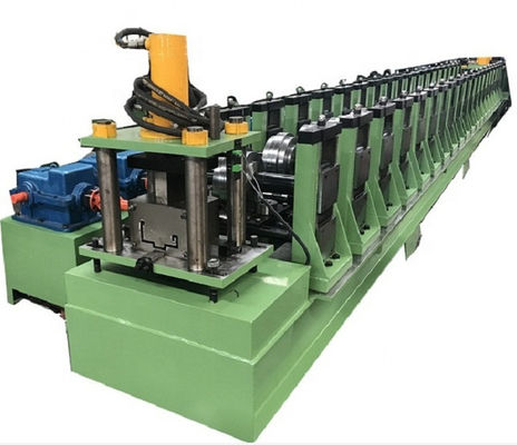 เครื่องขึ้นรูปม้วนตะเข็บยืน ISO 18m / นาทีสำหรับประตูชัตเตอร์