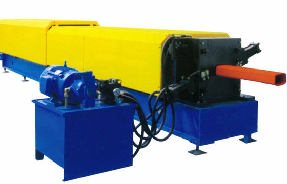 เครื่องขึ้นรูปม้วนรางน้ำฝน 15KW 8m / min