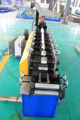 เครื่องขึ้นรูปม้วนแกนเหล็ก 25m / นาที, เครื่องทำช่อง C สีเทา