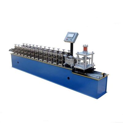 3.2T เหล็กม้วนประตูม้วนขึ้นรูปเครื่อง 5.5KW 12 สถานี