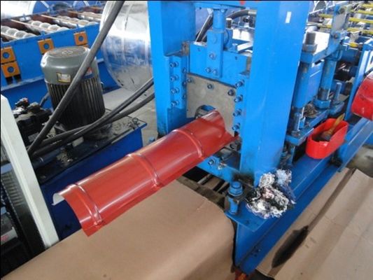 เครื่องขึ้นรูปม้วนฝาครอบริดจ์ครึ่งวงกลมสีเขียว 3 เฟส 2.5T
