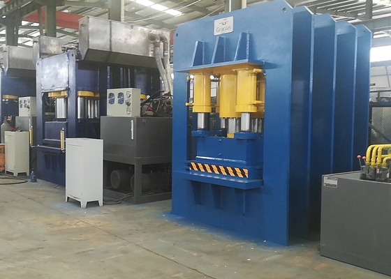 เครื่องลายนูนประตูเหล็กไฮดรอลิก 3000Ton 380V Double Action Pressing