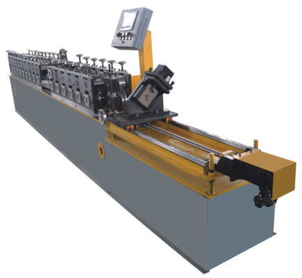 เครื่องขึ้นรูปม้วน T Bar Keel 8m / นาที 15 Roller Station
