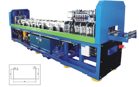 C140 Keel Roll Forming Machine 3.5T การก่อสร้างวิลล่าเหล็กเบา